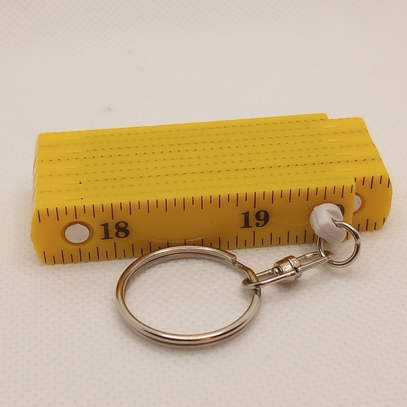 Mini Fold-up Keychain Ruler📏and Pocket Tool Set - Choice of Red, Black or Blue - Picture 1 of 10